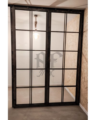 Una puerta luminosa,