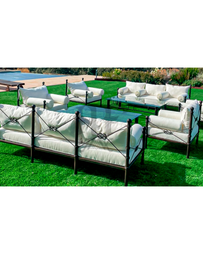 Conjunto perfectamente combinable en terrazas, jardines e incluso interiores.