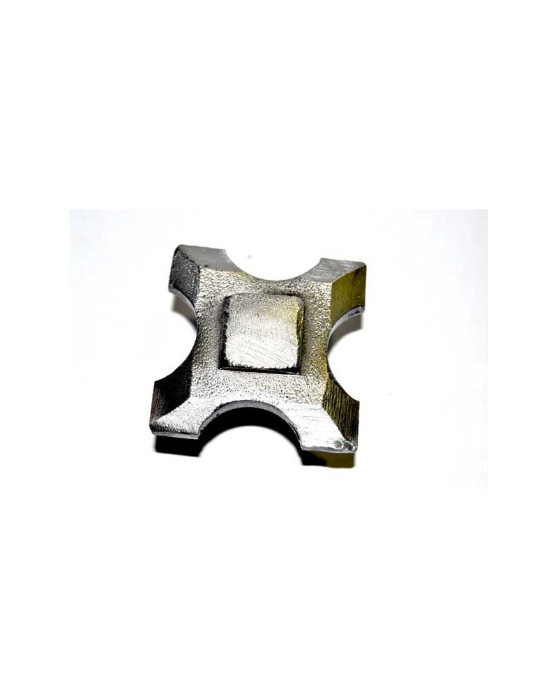 tachuela de hierro forjado ref.MAY948