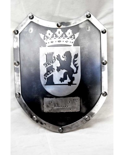 ESCUDO HERÁLDICO EN FORJA REF.MAY12034 ESCUDO BADAJOZ