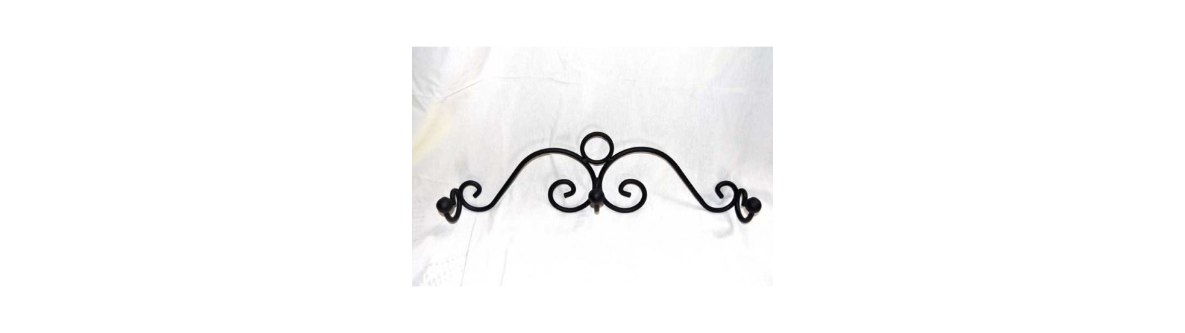 Muebles de Forja económicos-Perchas de forja económicas de diseño o tradicional.