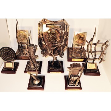 Trofeos deportivos y conmemorativos de forja