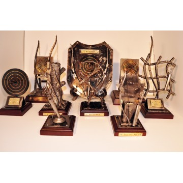 Trofeos de forja-Tiro con arco de diseño o tradicional