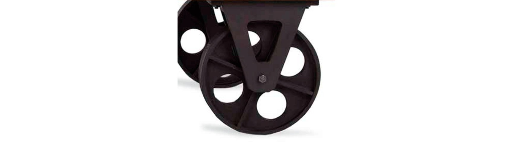 Muebles estilo vintage e industrial-Ruedas de forja de diseño o tradicional